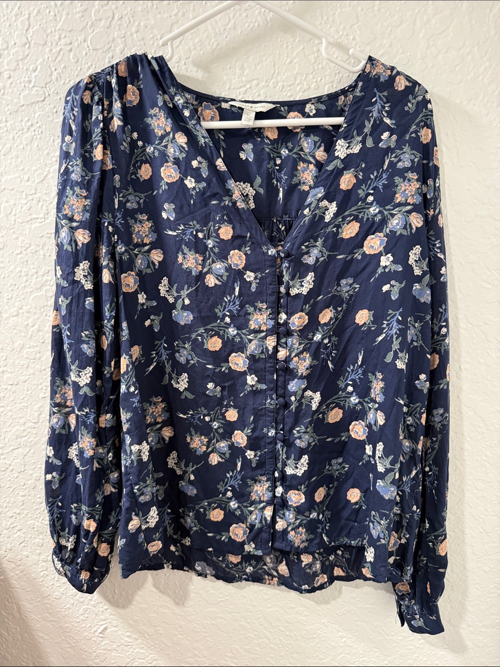 LUCKY BRAND Floral V-Neck Long Sleeve Blouse - Navy Size Medium